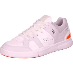 ON Running The Roger Clubhouse Men