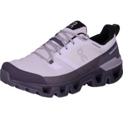 ON Running Cloudwander Waterproof