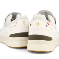 On Running The Roger Centre Court -On Running 3MD30241528 5