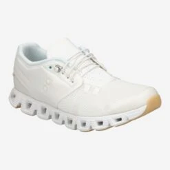 On Running Art.  Cloud Undyed Weiß