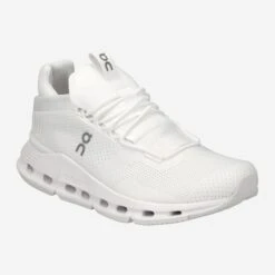 On Running Art.  26.98225 Cloudnova Undyed Weiß