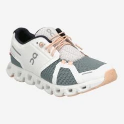 On Running Art.  69.98856 Cloud Push Weiß,kombiniert