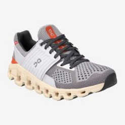 On Running Art. Cloudswift Lila