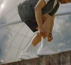 On Running Art.  26.99118 Cloudnova Weiß -On Running senkel 1331090005