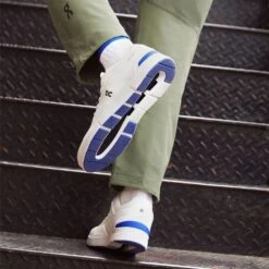 On Running Art.  The Roger Spin Weiß/ Indigo -On Running senkel 2331040018