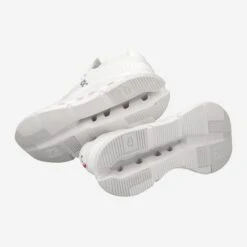 On Running Art.  26.98225 Cloudnova Undyed Weiß -On Running sohle 2331090138