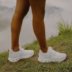 On Running Art.  26.99115 Cloudnova Weiß -On Running sonder 2331090005